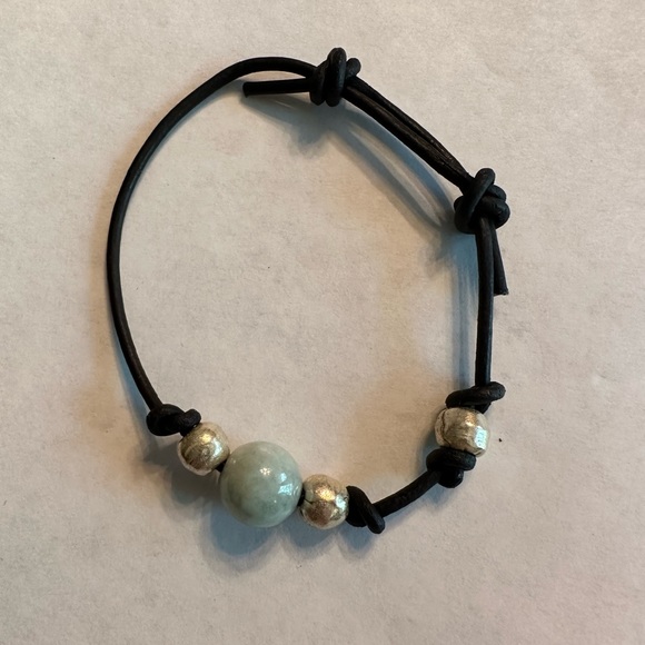 ARTISAN Green Jadeite Jade Metal Bead Knotted Brown Leather Adjustable Bracelet - Picture 6 of 7